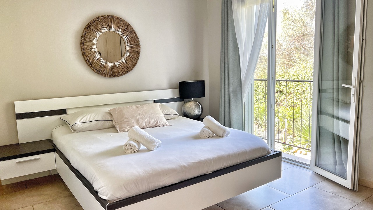 Photo of Bedroom in Le Castellet