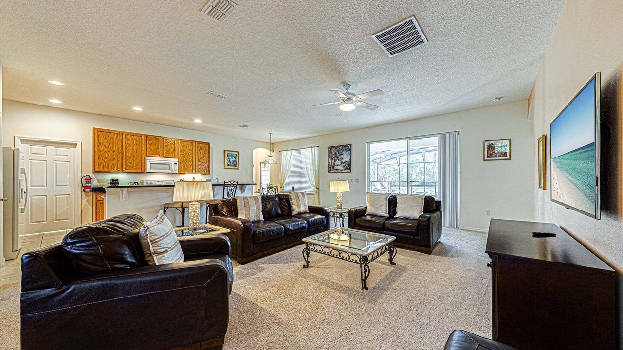Photo of Livingroom in Watersong