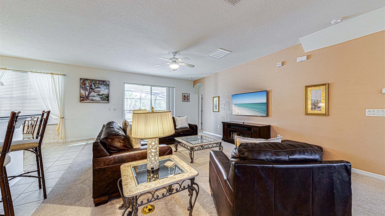 Photo of Livingroom in Watersong