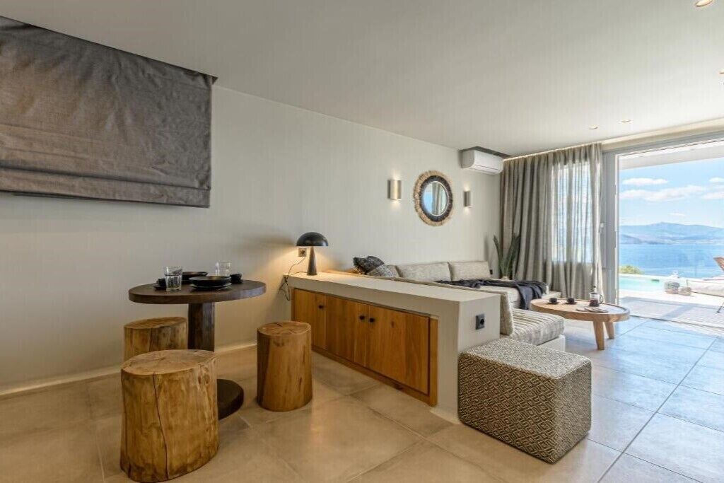 Photo of Livingroom in Stelida