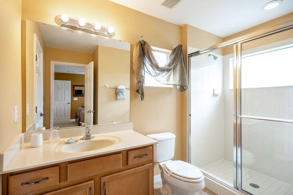 Photo of Bathroom in Watersong