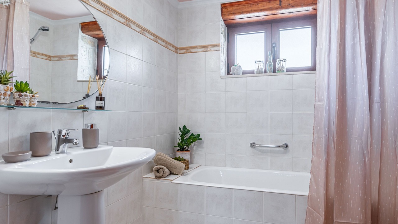 Photo of Bathroom in Kalamaki