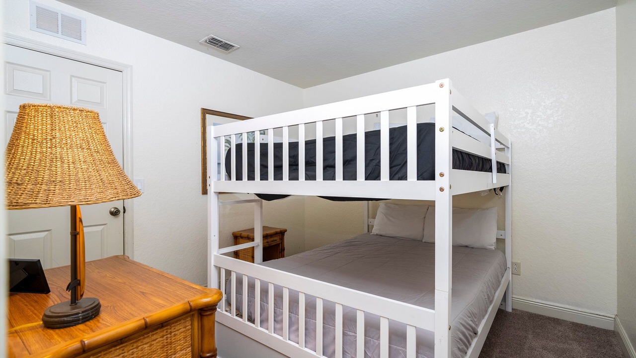 Photo of Bedroom in Regal Palms