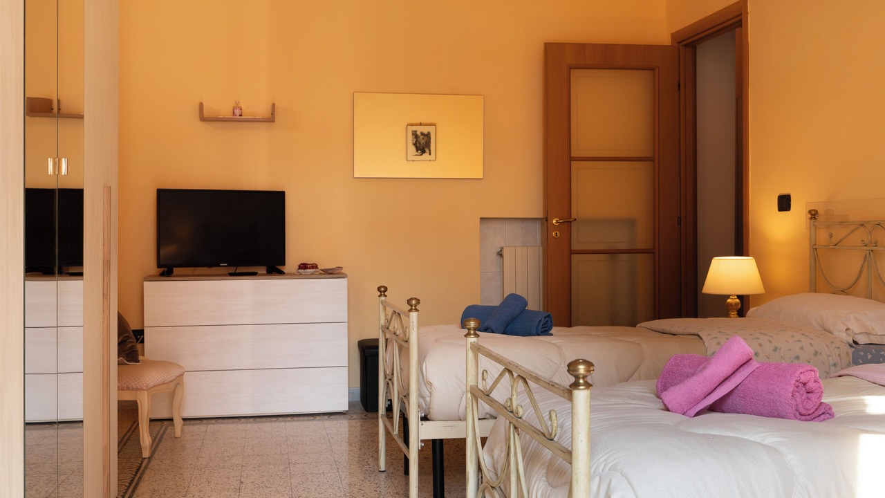 Photo of Bedroom in Historical Downtown Salerno