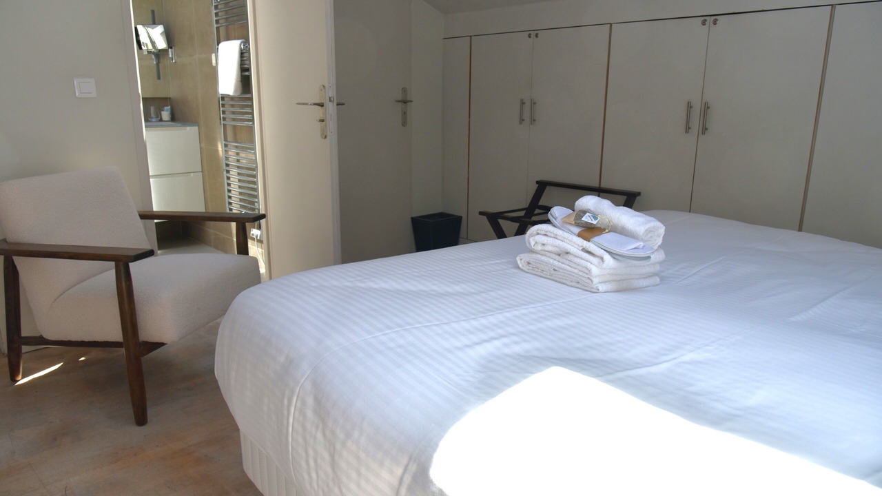 Photo of Bedroom in Cannes Old Town