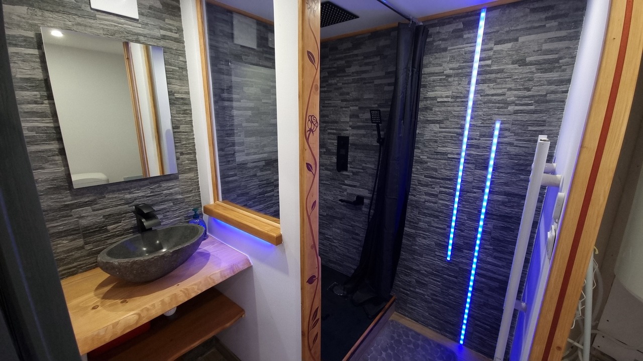 Photo of Bathroom in Pignans