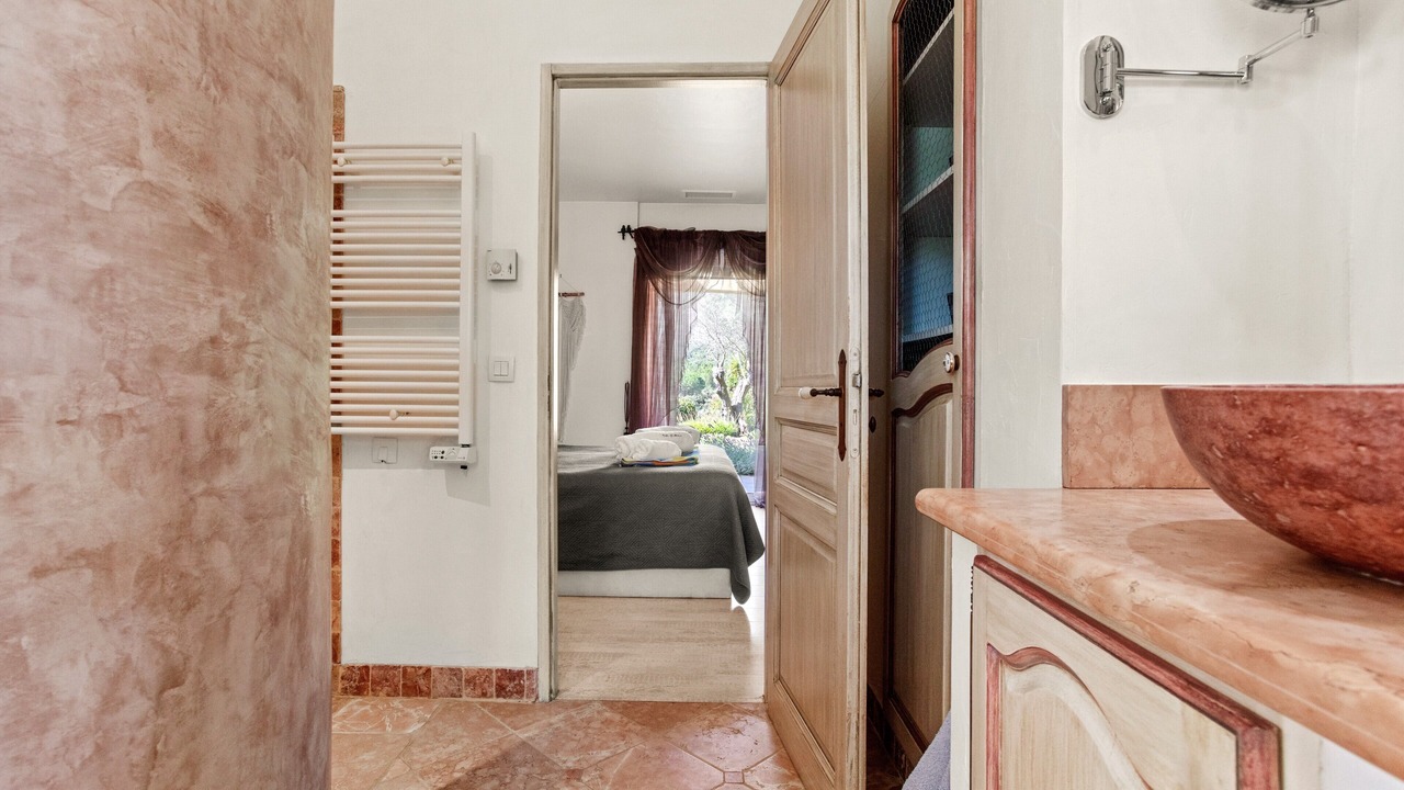 Photo of Bedroom in Les Brugassieres