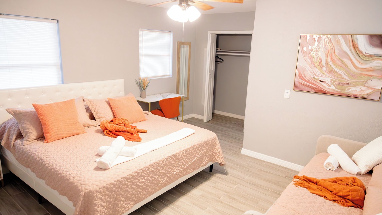 Photo of Bedroom in Crystal Lake