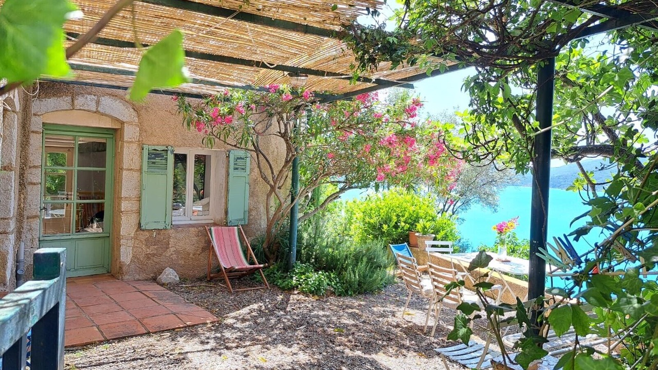 Photo of Patio Balcony in Sainte-Croix-du-Verdon