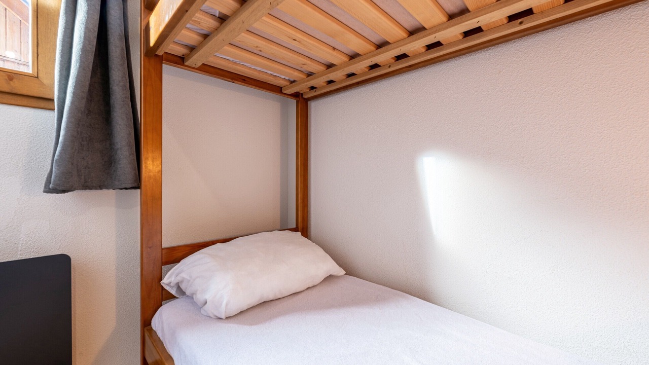 Photo of Bedroom in Albiez-le-Vieux