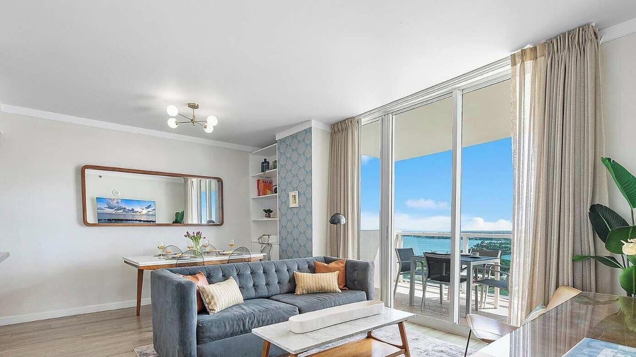 Photo of Livingroom in Coconut Grove