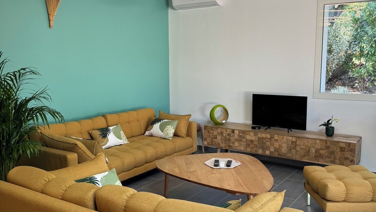 Photo of Livingroom in Saint-Julien