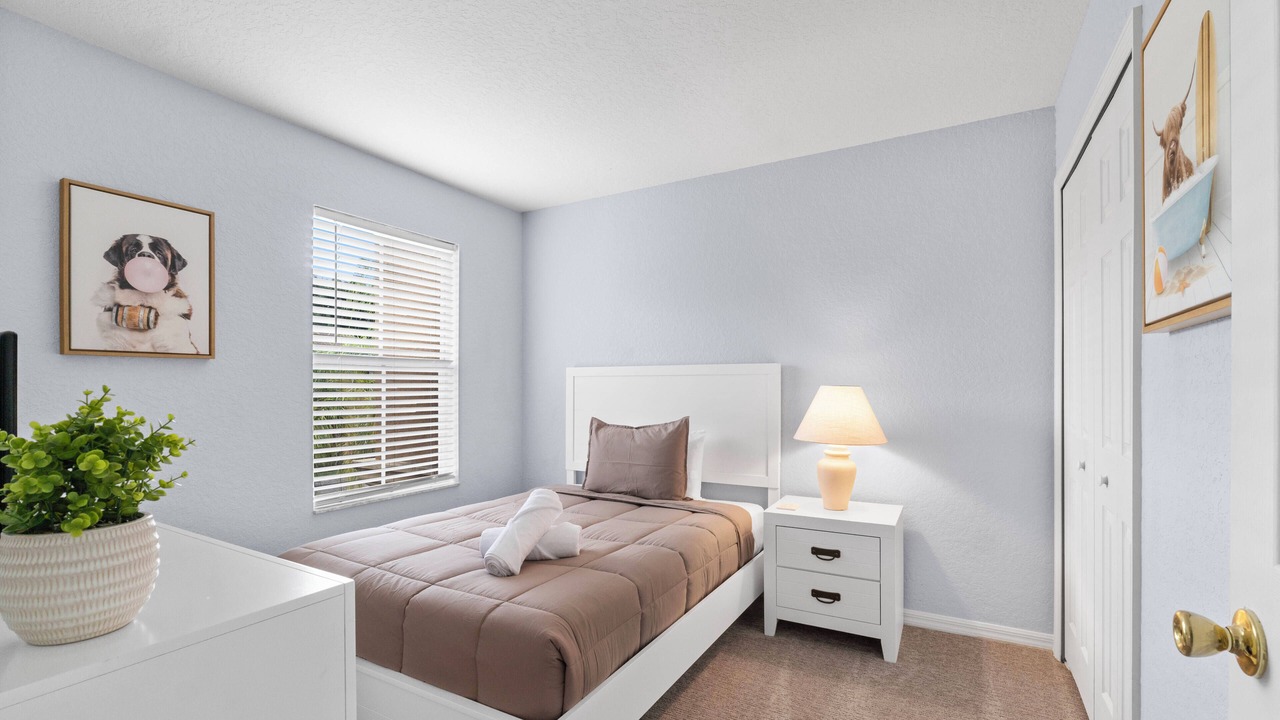 Photo of Bedroom in Regal Palms