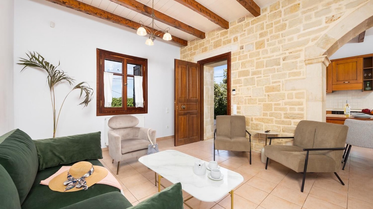 Photo of Livingroom in Atsipópoulon