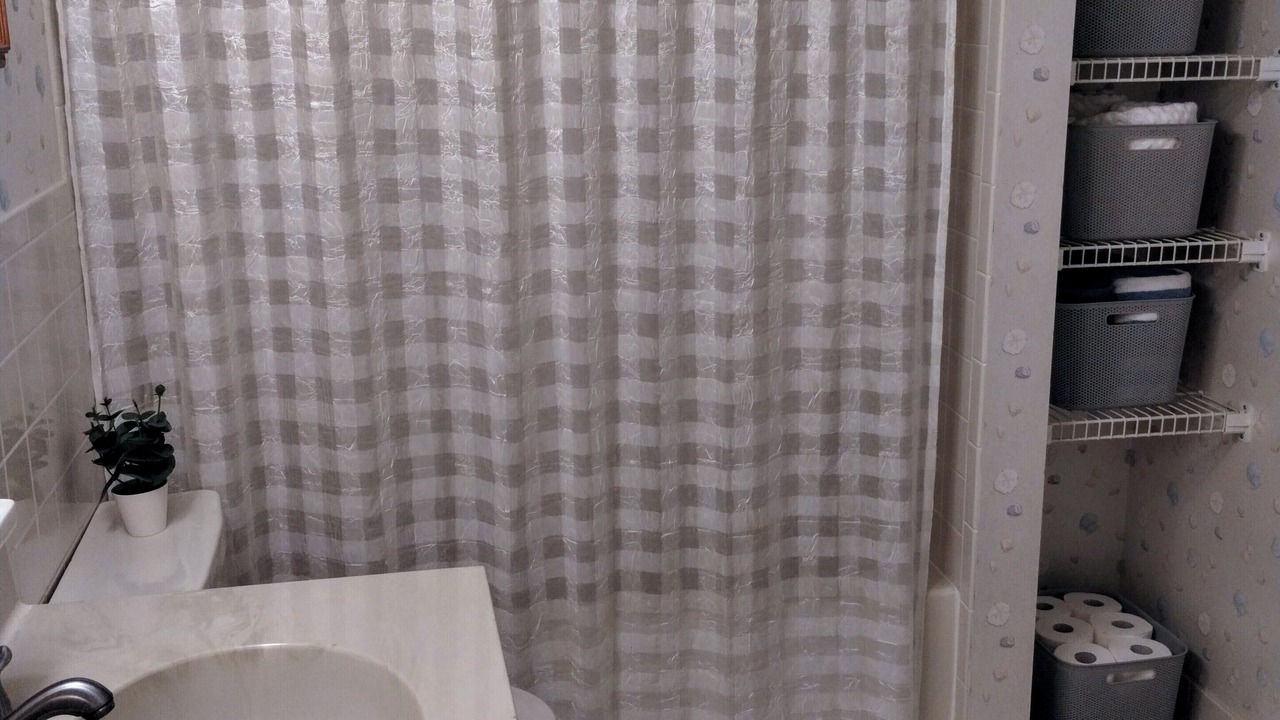 Photo of Bathroom in Sun 'N Lake