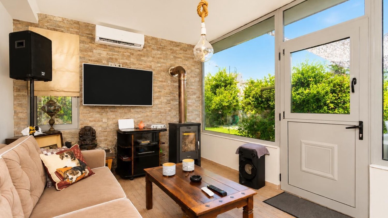 Photo of Livingroom in Afandou