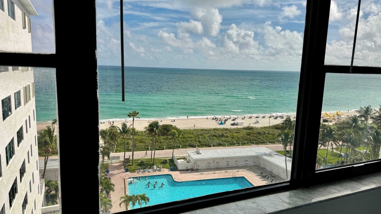 Photo of Outdoor in Mid Beach