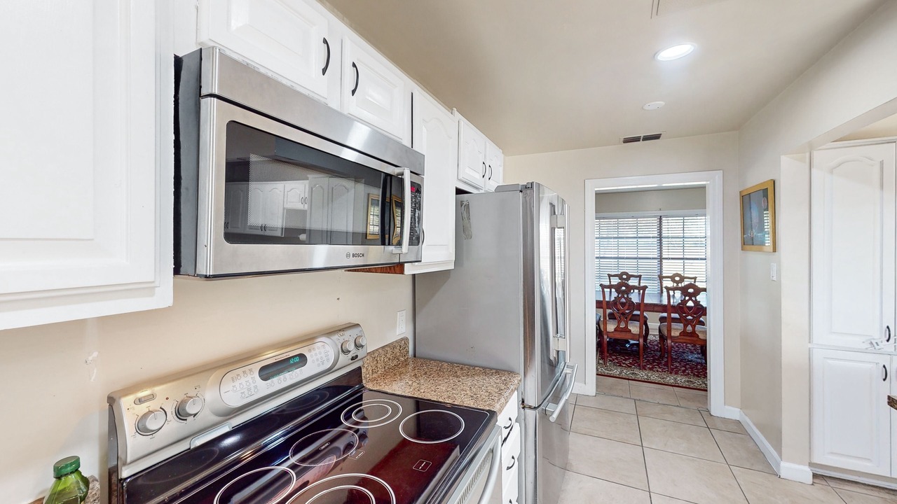 Photo of Kitchen in Haines City