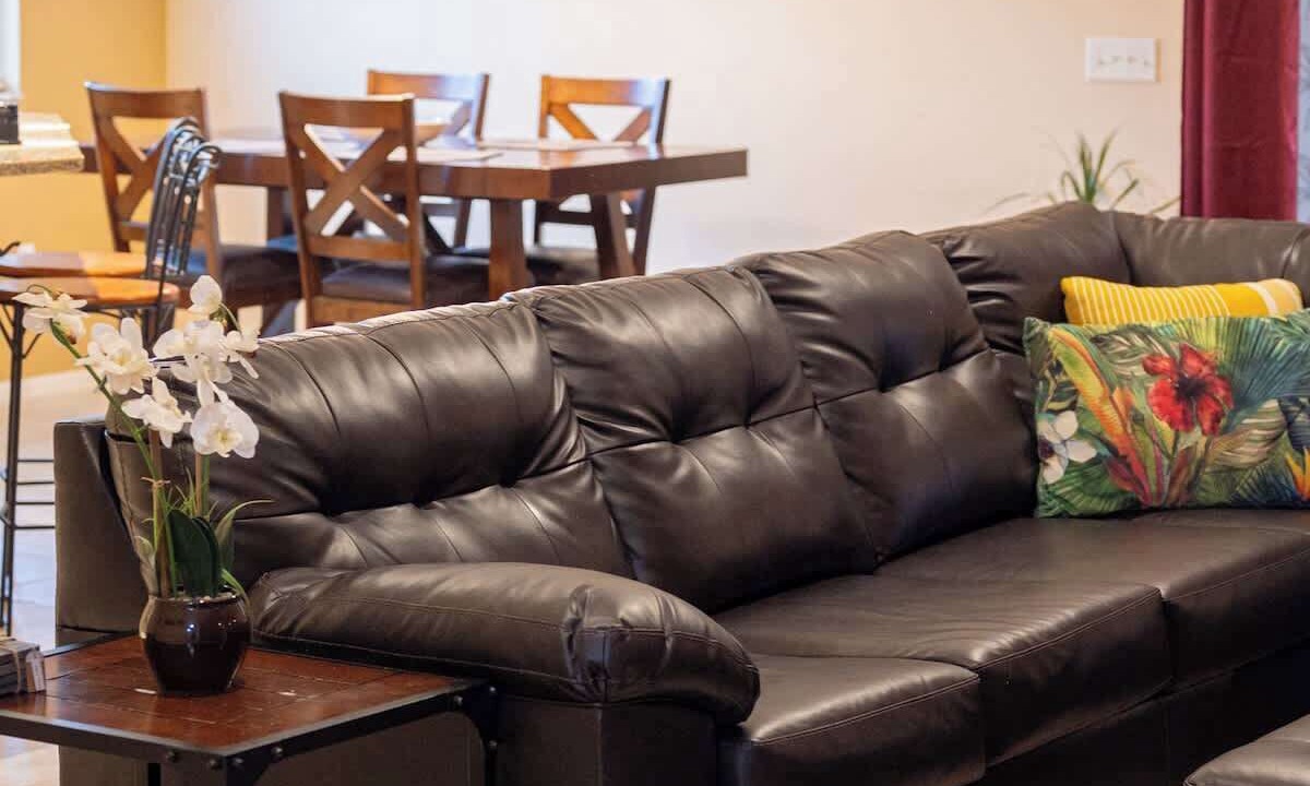 Photo of Livingroom in Nichols