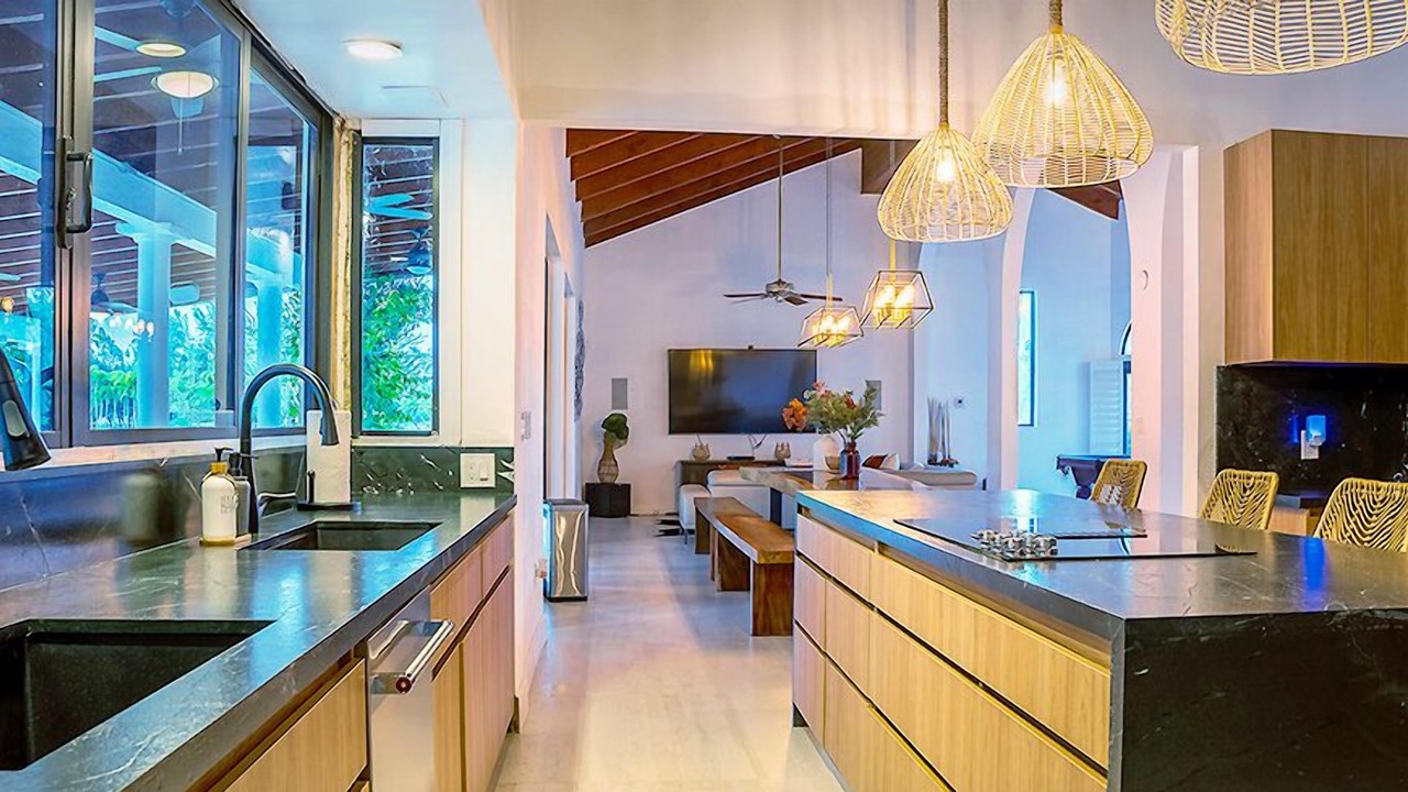 Photo of Kitchen in Ludlam