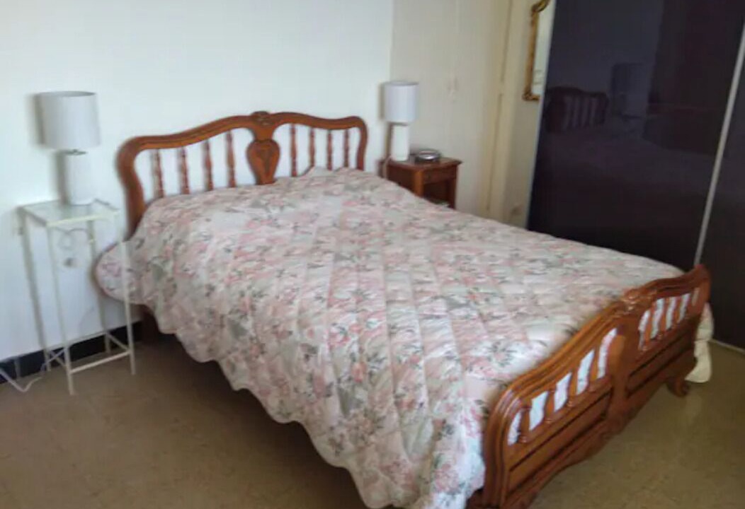 Photo of Bedroom in Saint-Chamas