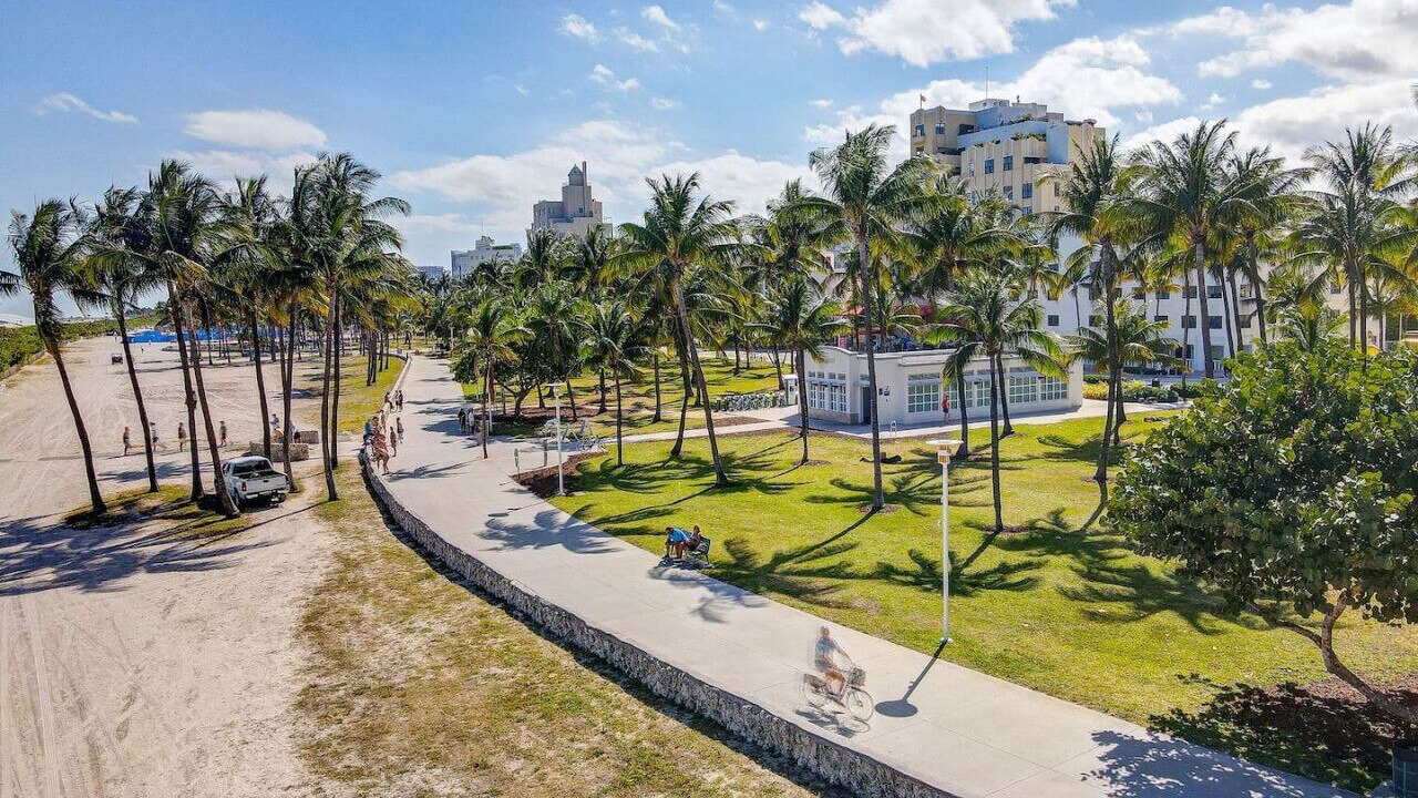 Photo of Others in South Beach