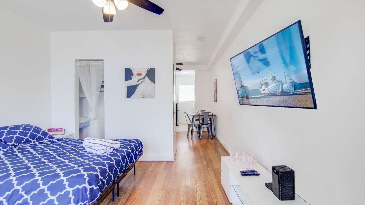 Photo of Bedroom in South Beach
