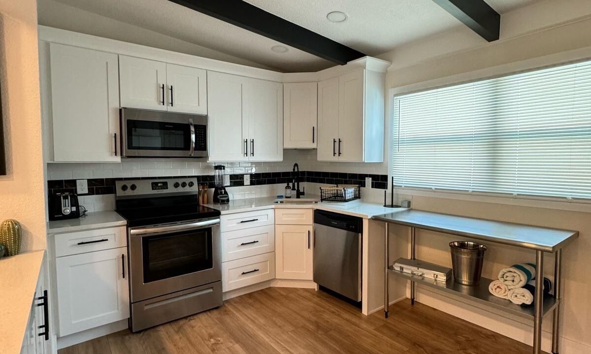 Photo of Kitchen in Clair-Mel City