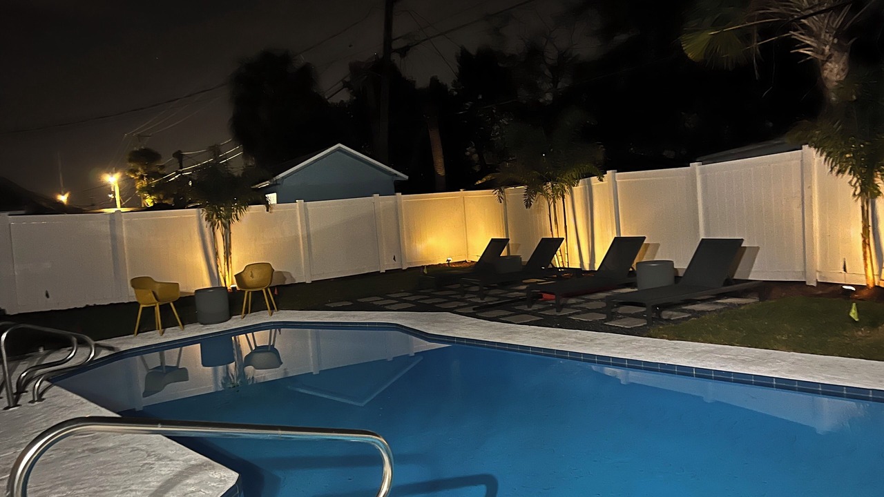 Photo of Outdoor in Clair-Mel City
