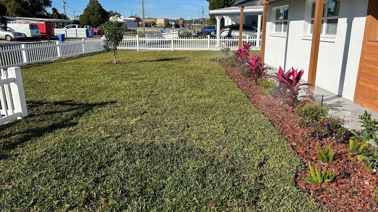 Photo of Outdoor in Clair-Mel City