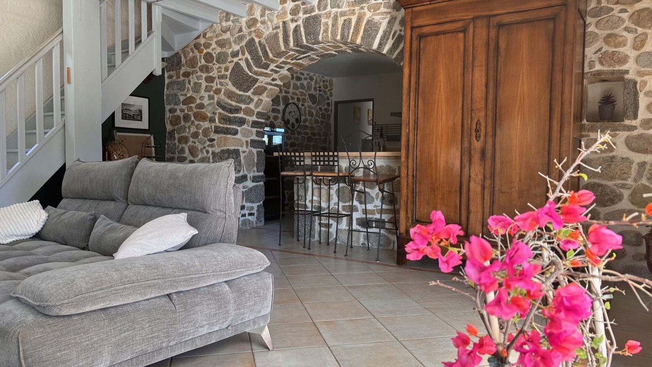 Photo of Livingroom in Ruoms
