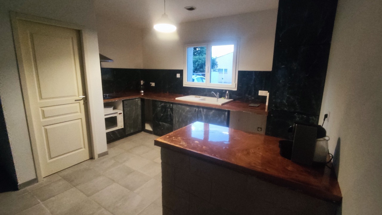 Photo of Kitchen in Fox-Amphoux