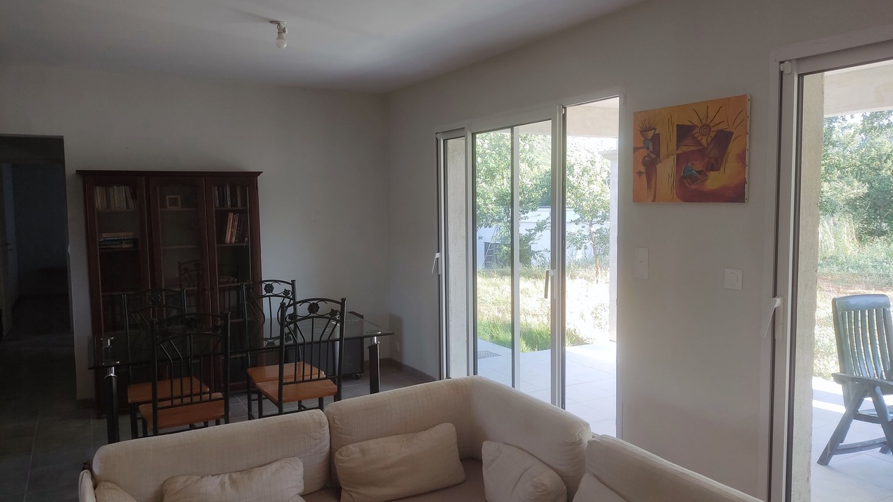 Photo of Livingroom in Fox-Amphoux