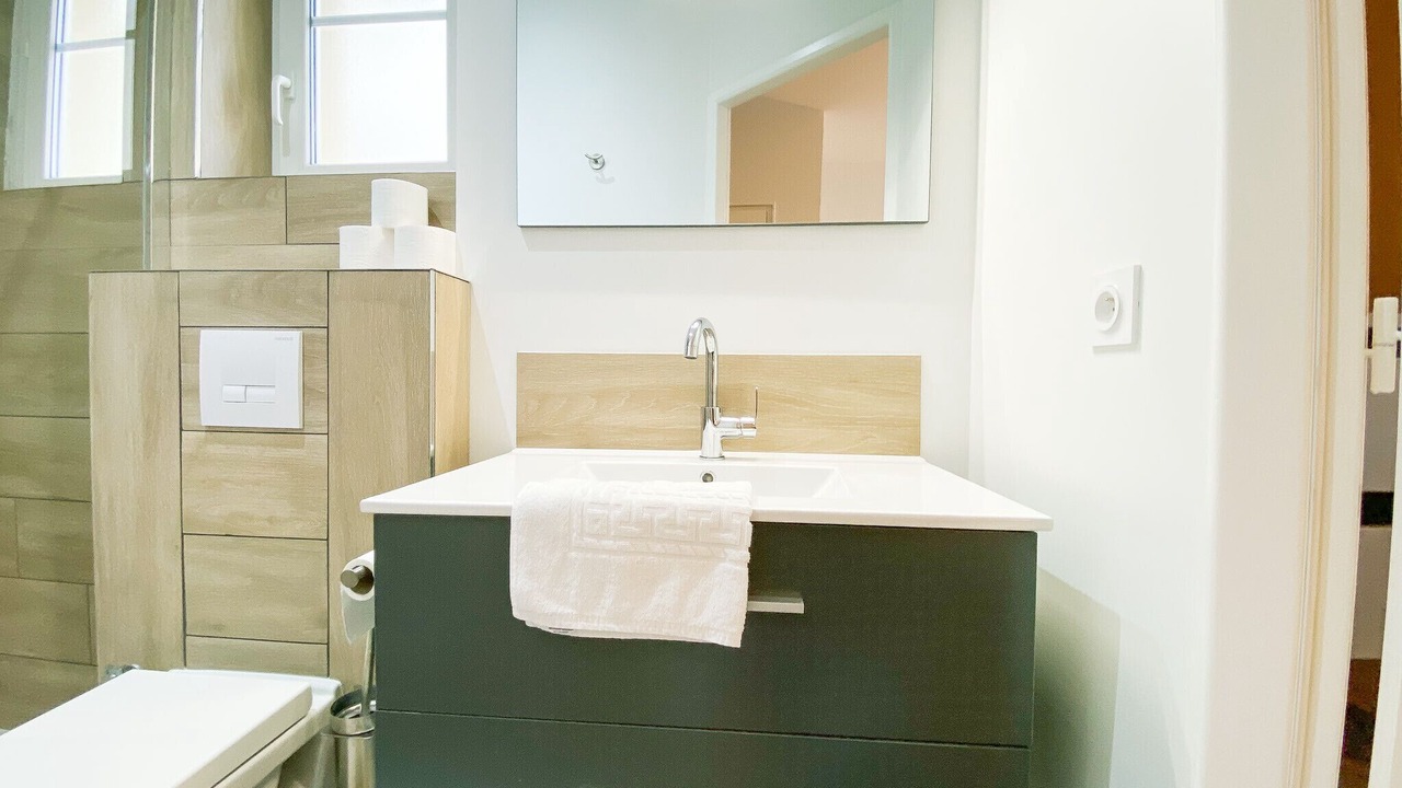 Photo of Bathroom in Saint-Martin-le-Vinoux
