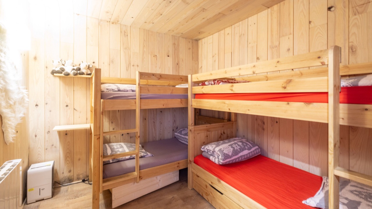 Photo of Bedroom in Arc-2000