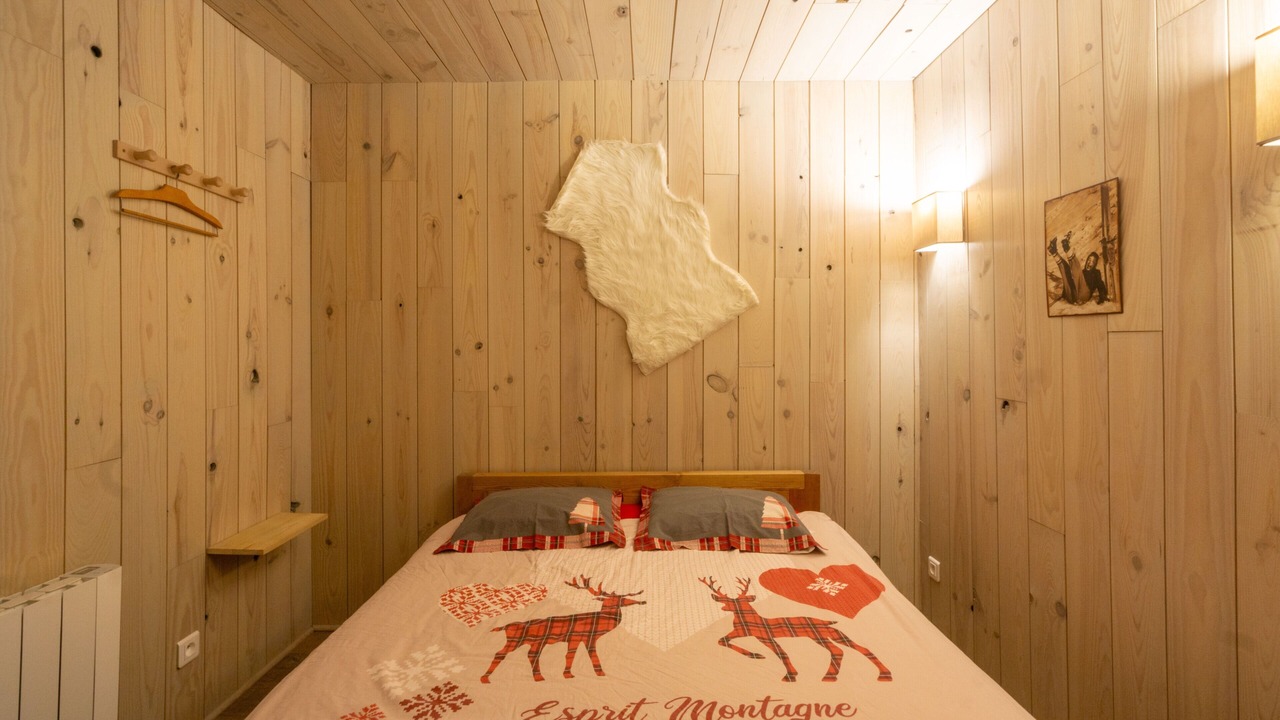 Photo of Bedroom in Arc-2000