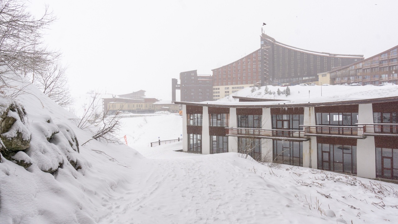 Photo of Outdoor in Arc-2000