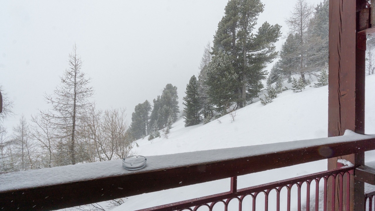 Photo of Outdoor in Arc-2000