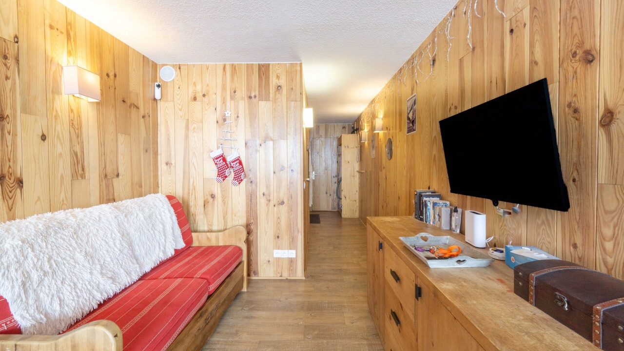 Photo of Livingroom in Arc-2000