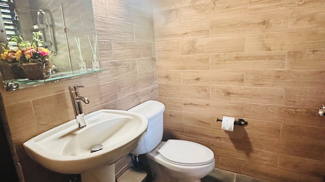 Photo of Bathroom in La Joya