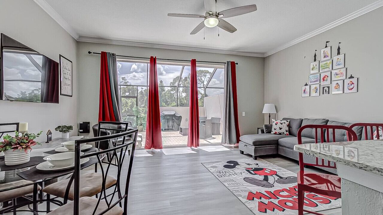 Photo of Bedroom in Windsor Palms