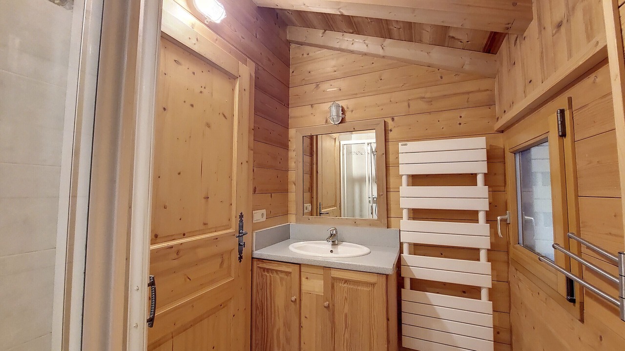 Photo of Bathroom in Saint-Jean-dʼAulps
