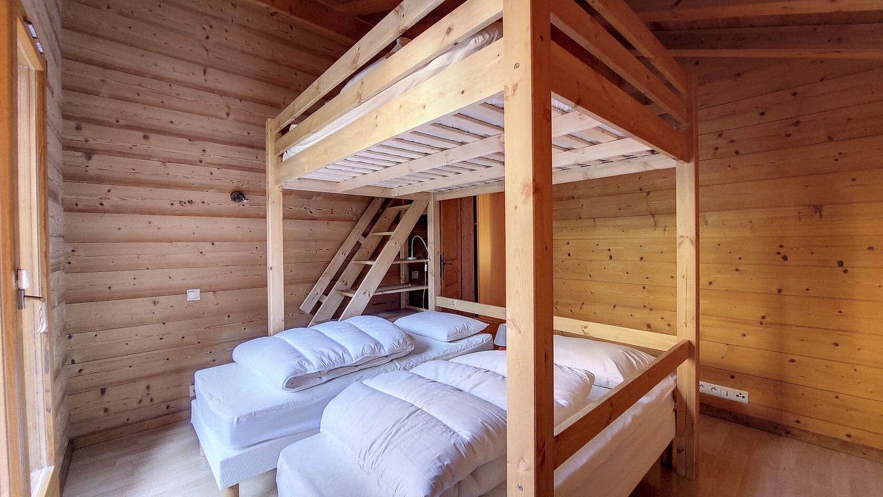 Photo of Bedroom in Saint-Jean-dʼAulps