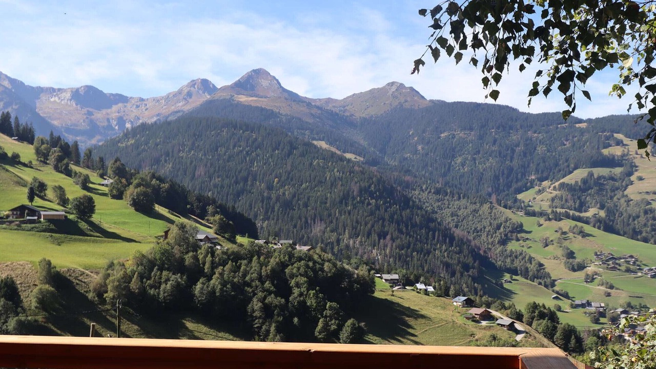 Photo of Outdoor in Areches