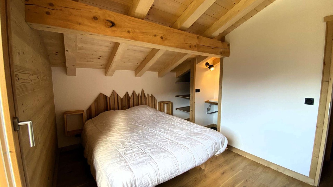 Photo of Bedroom in Areches