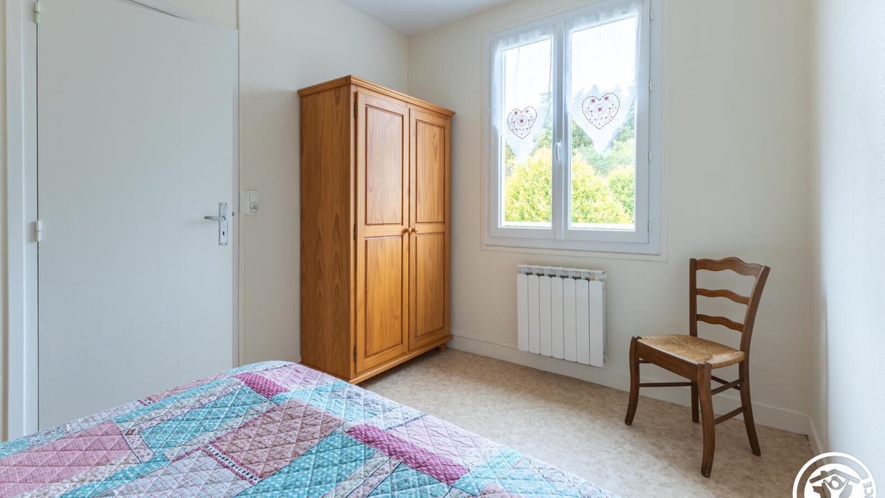Photo of Bedroom in Jassat