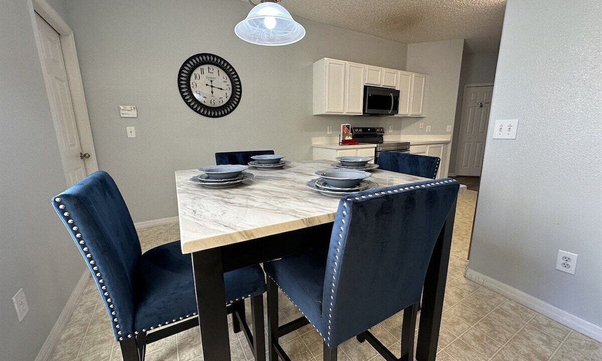 Photo of Livingroom in Sunset Ridge