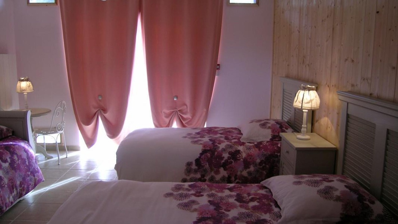 Photo of Bedroom in Mesples