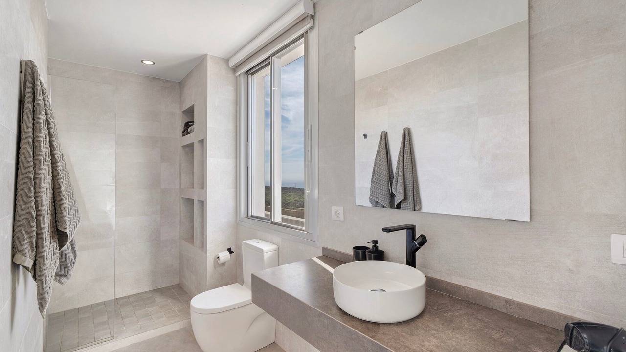 Photo of Bathroom in Adeje