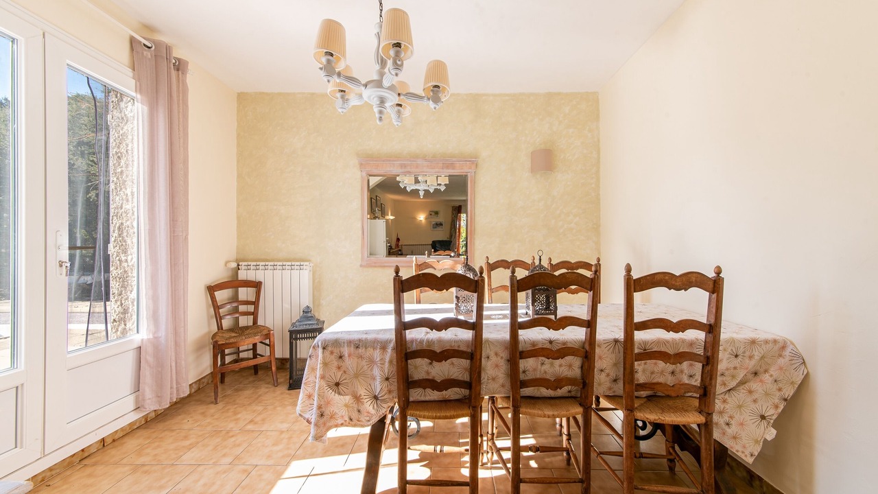 Photo of Others in Montmeyan